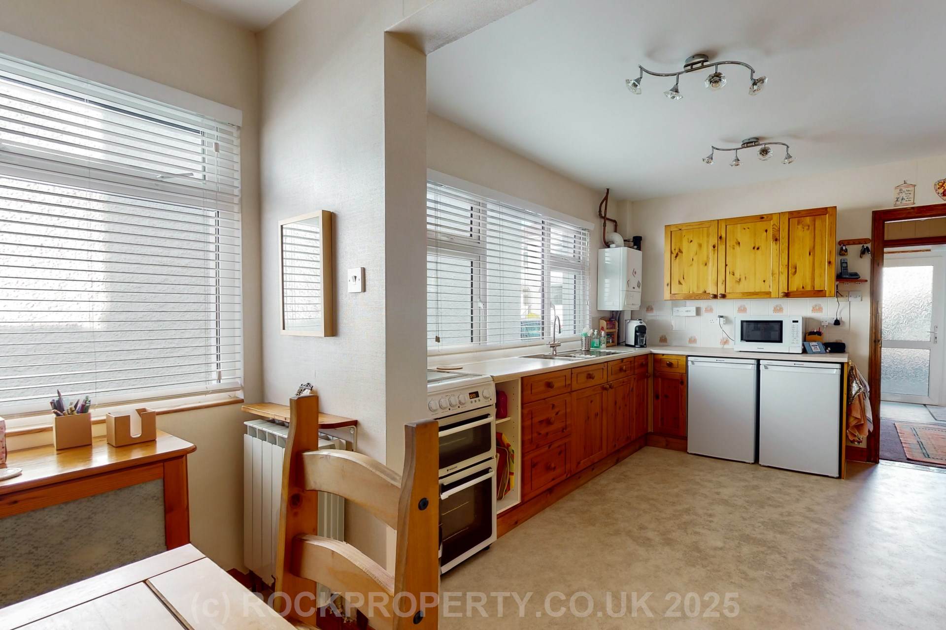 VERSATILE 4 BED FAMILY HOME, Langley Avenue, St Saviour, Image 14