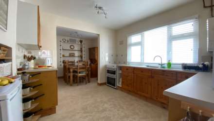 VERSATILE 4 BED FAMILY HOME, Langley Avenue, St Saviour, Image 12