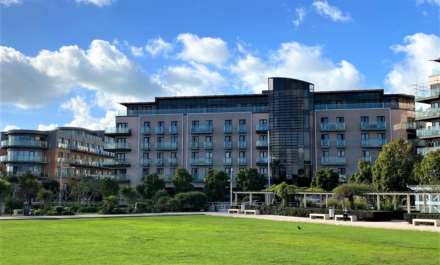 ONE BED FIFTH FLOOR APT, Castle Quay, St Helier, Image 2