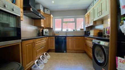 MODERN 3 BED FAMILY HOME, Langley Park, St Saviour, Image 4