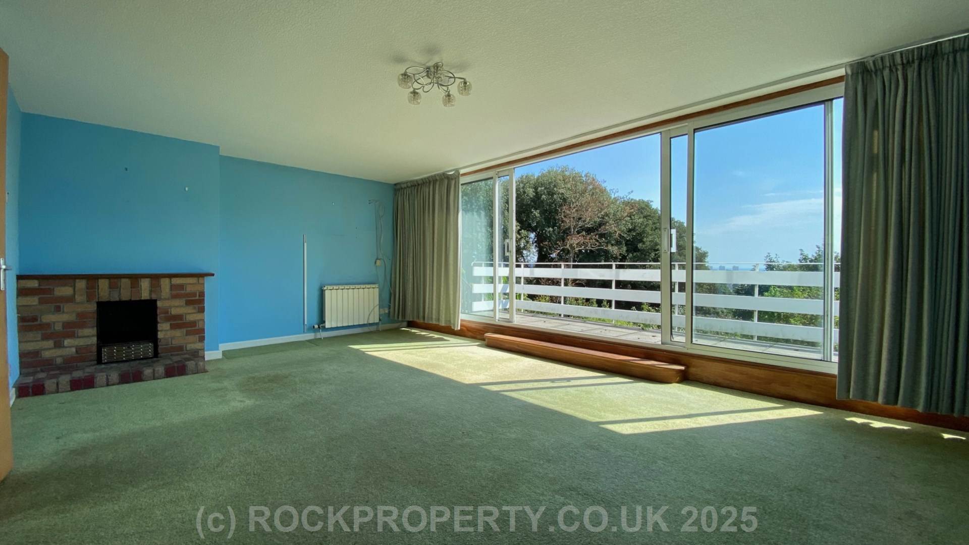 4 BED HOME WITH SEA VIEWS, Palace Close, St Saviour, Image 9