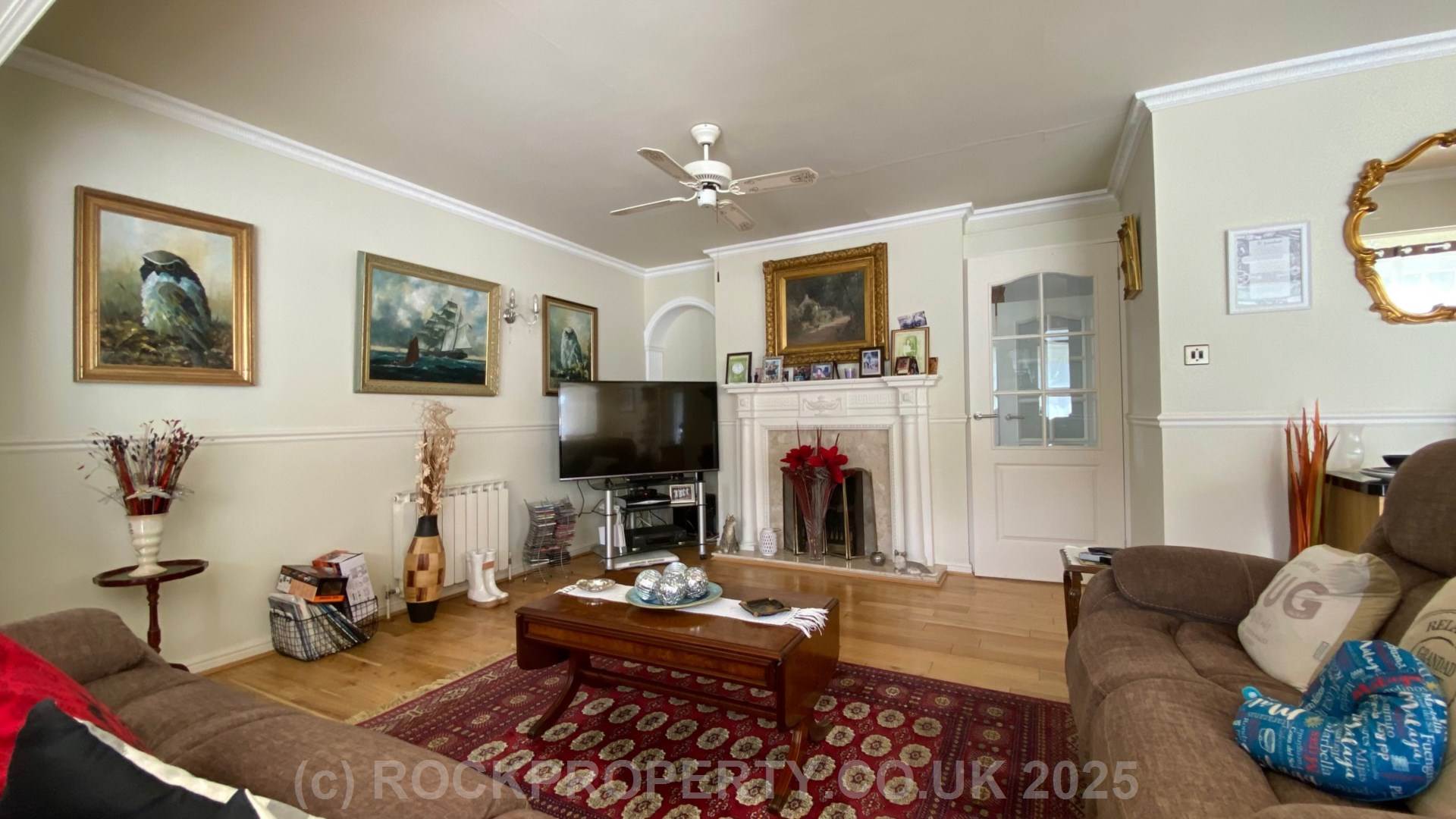 LARGE 3 BED 3 BATH BUNGALOW, La Rue Es Abbes, Rural St John, Image 13