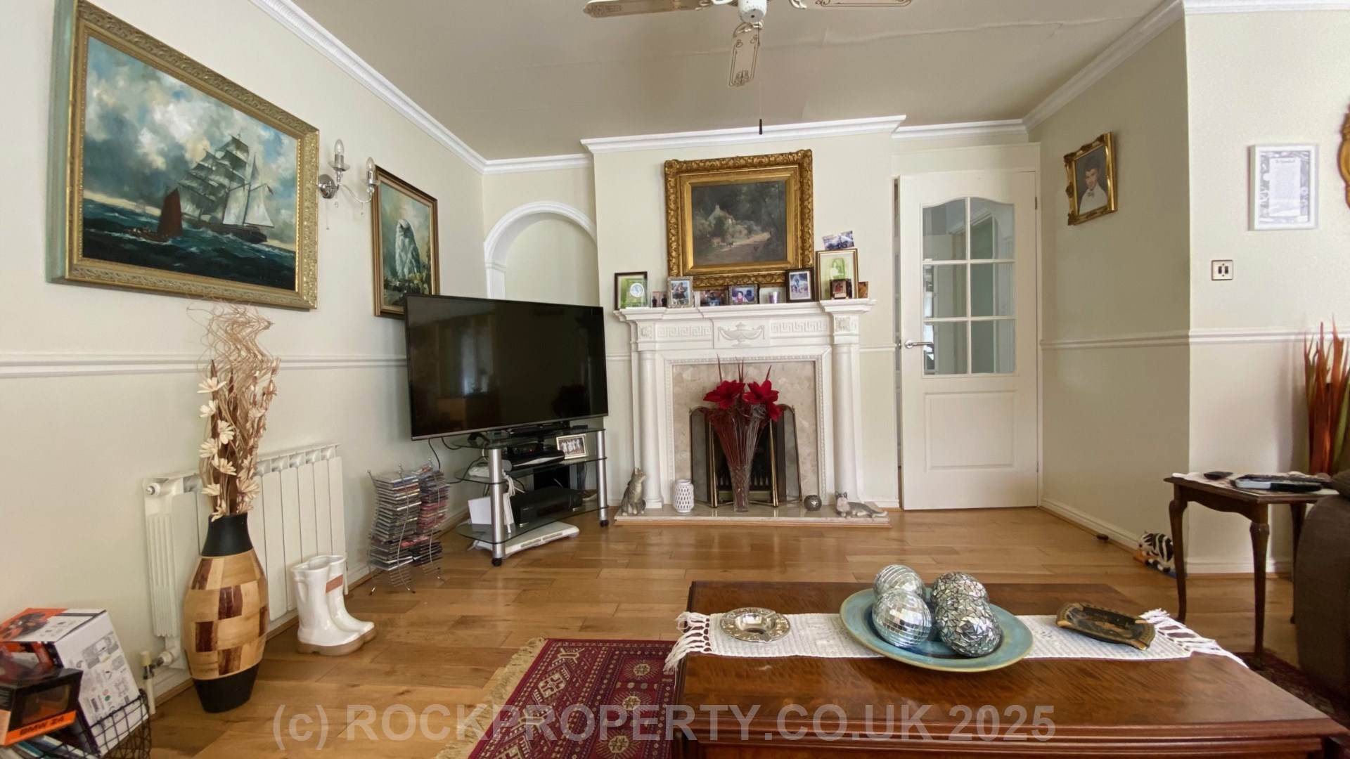 LARGE 3 BED 3 BATH BUNGALOW, La Rue Es Abbes, Rural St John, Image 16