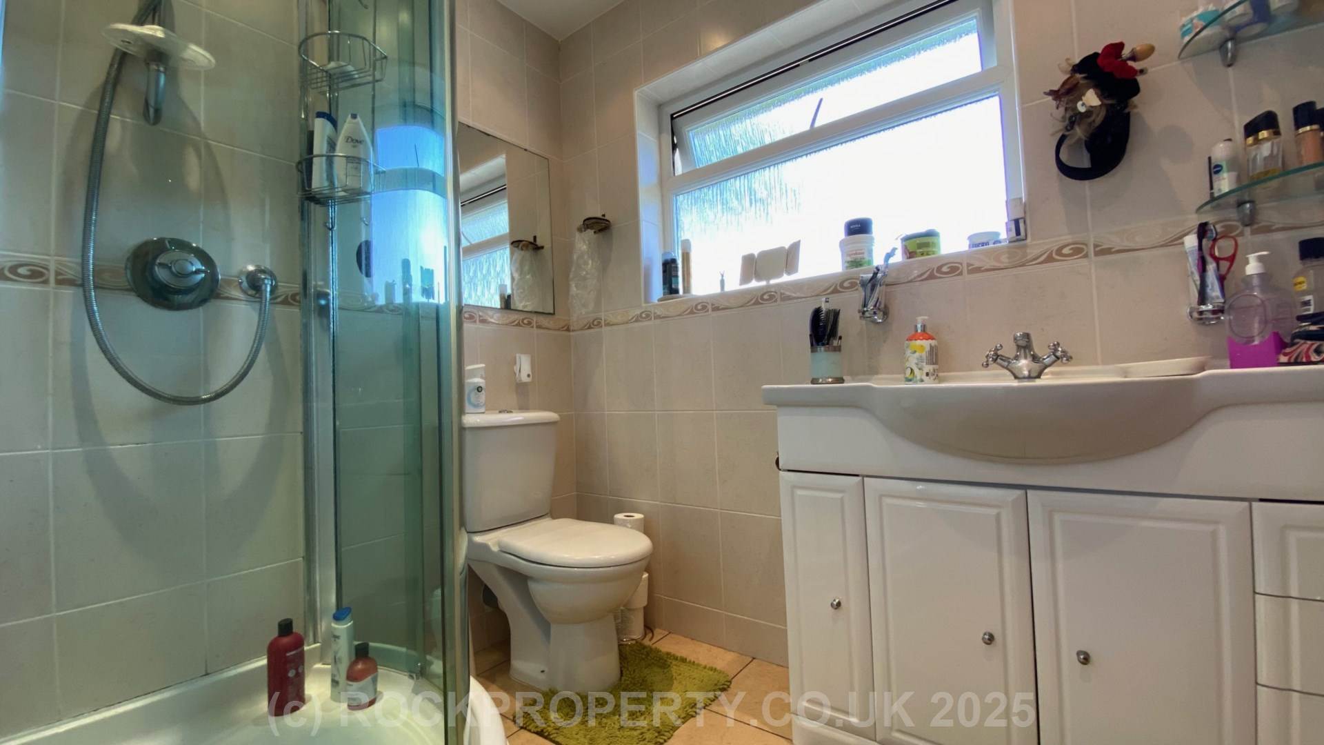 LARGE 3 BED 3 BATH BUNGALOW, La Rue Es Abbes, Rural St John, Image 27