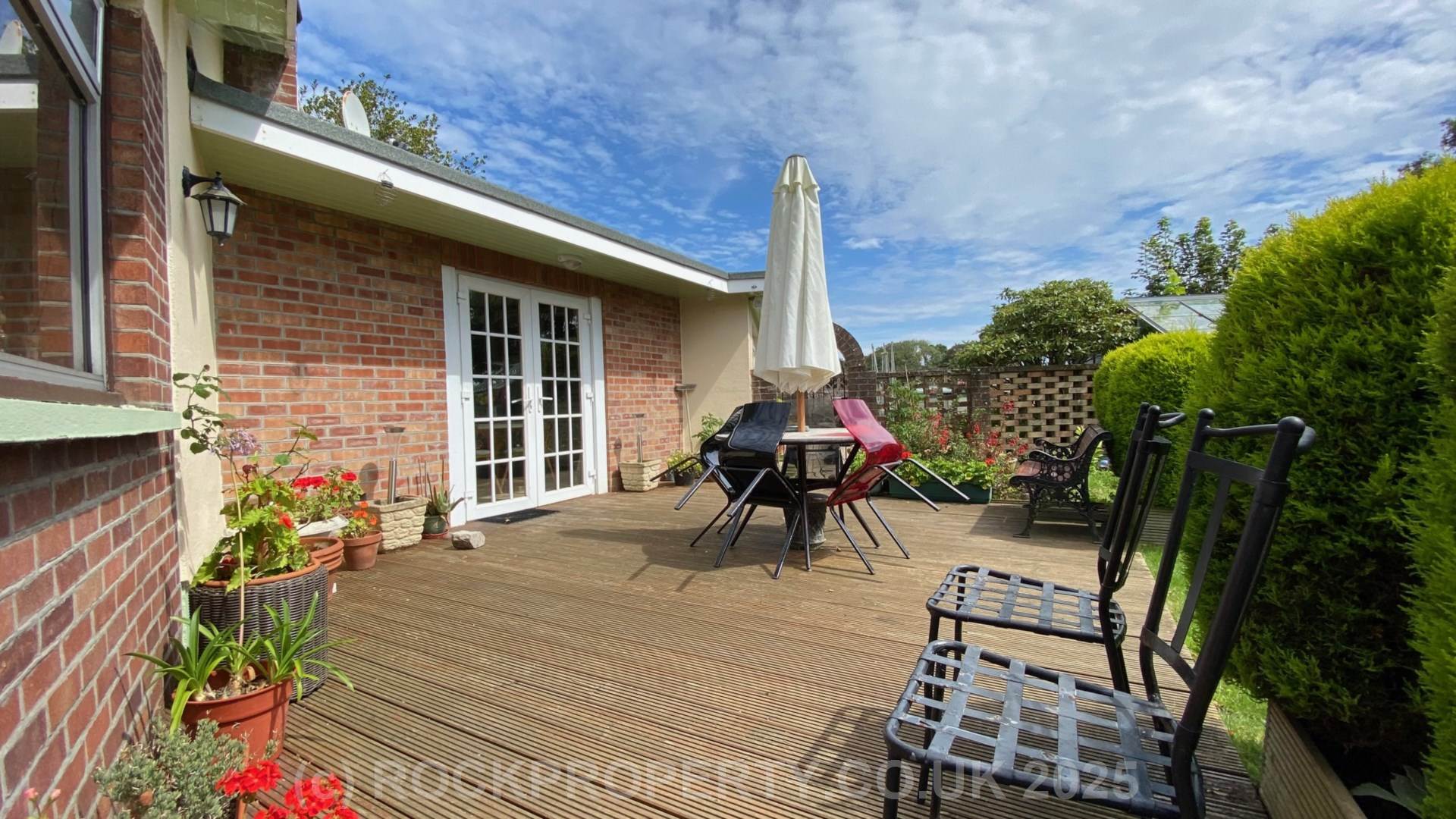 LARGE 3 BED 3 BATH BUNGALOW, La Rue Es Abbes, Rural St John, Image 6