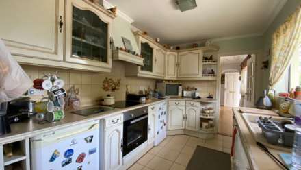 LARGE 3 BED 3 BATH BUNGALOW, La Rue Es Abbes, Rural St John, Image 10