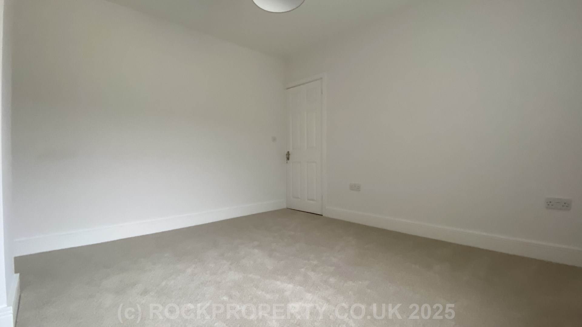 NEWLY REFURBISHED 3 BED 2 BATH, Quiet cul-de-sac, St Saviour, Image 16