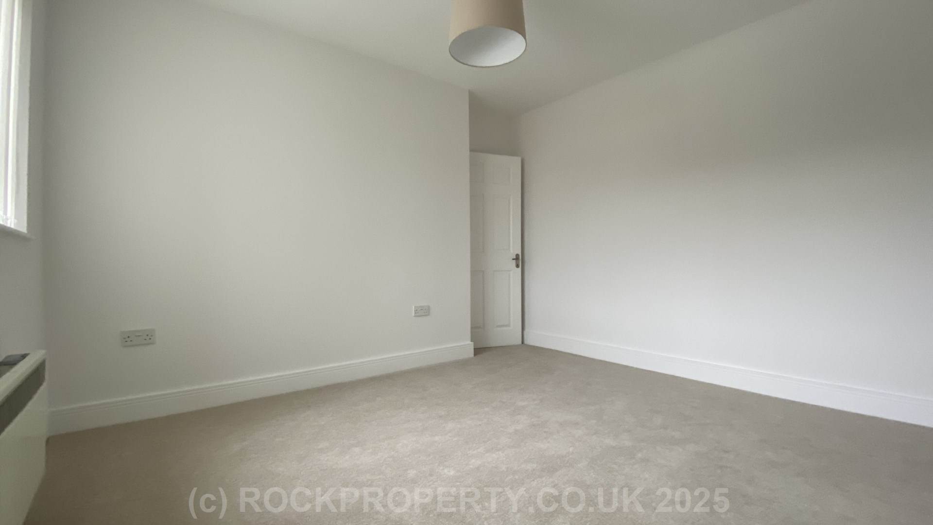 NEWLY REFURBISHED 3 BED 2 BATH, Quiet cul-de-sac, St Saviour, Image 18