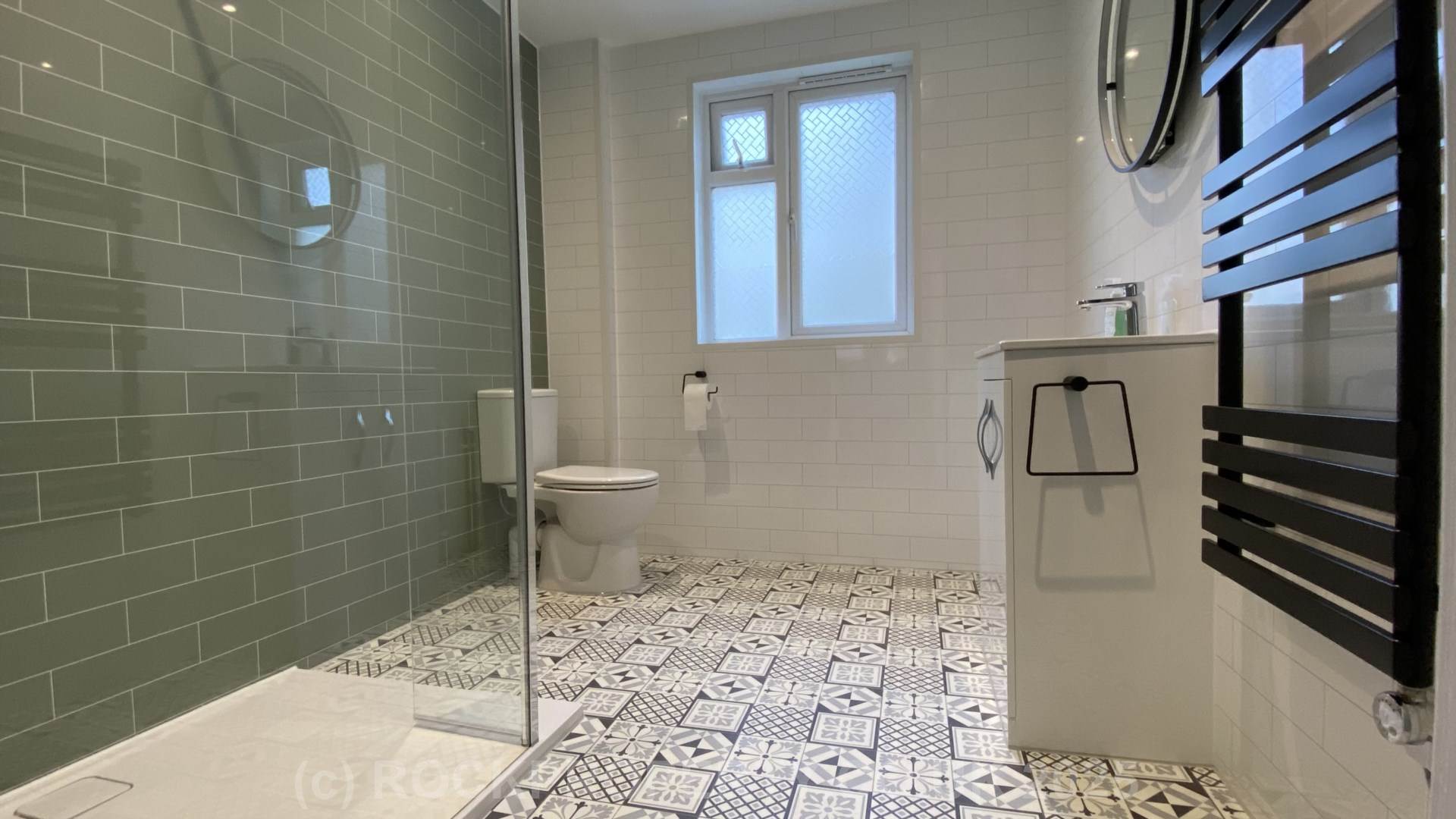 SPACIOUS 3 BED 2 BATH, Quiet cul-de-sac, St Saviour, Image 4