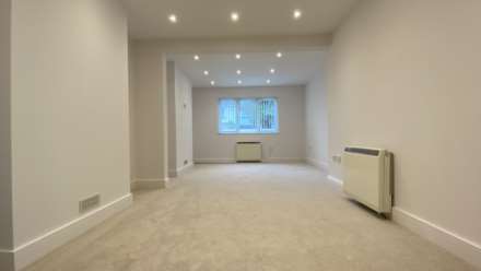 SPACIOUS 3 BED 2 BATH, Quiet cul-de-sac, St Saviour, Image 10