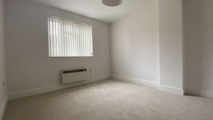 NEWLY REFURBISHED 3 BED 2 BATH, Quiet cul-de-sac, St Saviour, Image 15