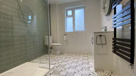 SPACIOUS 3 BED 2 BATH, Quiet cul-de-sac, St Saviour, Image 4