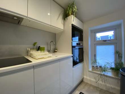 IMMACULATE 1 BED STUDIO FLAT, St Marks Road, St Helier, Image 4