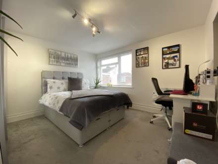 IMMACULATE 1 BED STUDIO FLAT, St Marks Road, St Helier, Image 5