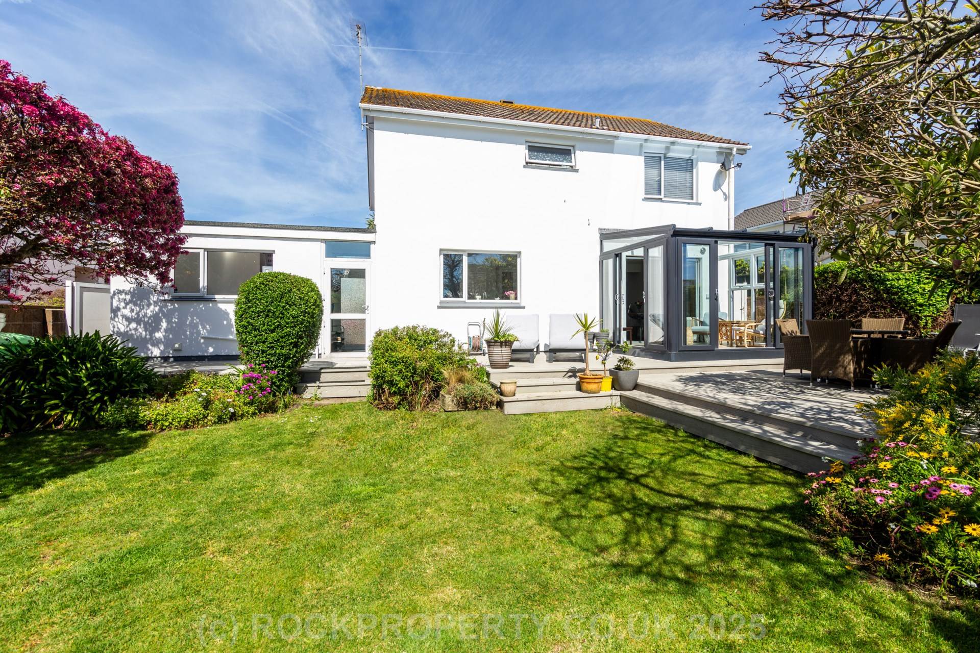 EXQUISITE DETACHED HOME, 4 Bed 2 Bath House, Nr Green Island Beach, St Clement, Image 27