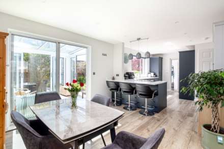 EXQUISITE DETACHED HOME, 4 Bed 2 Bath House, Nr Green Island Beach, St Clement, Image 6