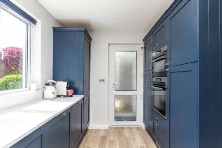 EXQUISITE DETACHED HOME, 4 Bed 2 Bath House, Nr Green Island Beach, St Clement, Image 8