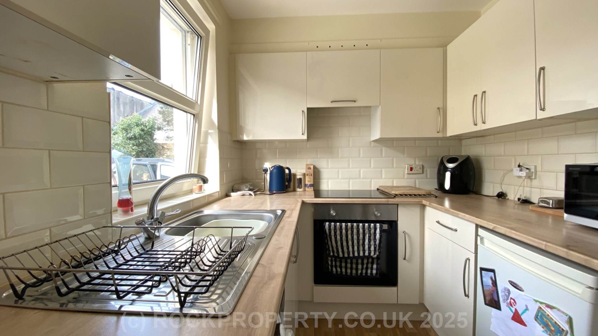 SPACIOUS 2 BED FLAT, Brighton Road, Image 6