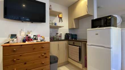 First Floor Studio Apartment, Town Outskirts, Image 5