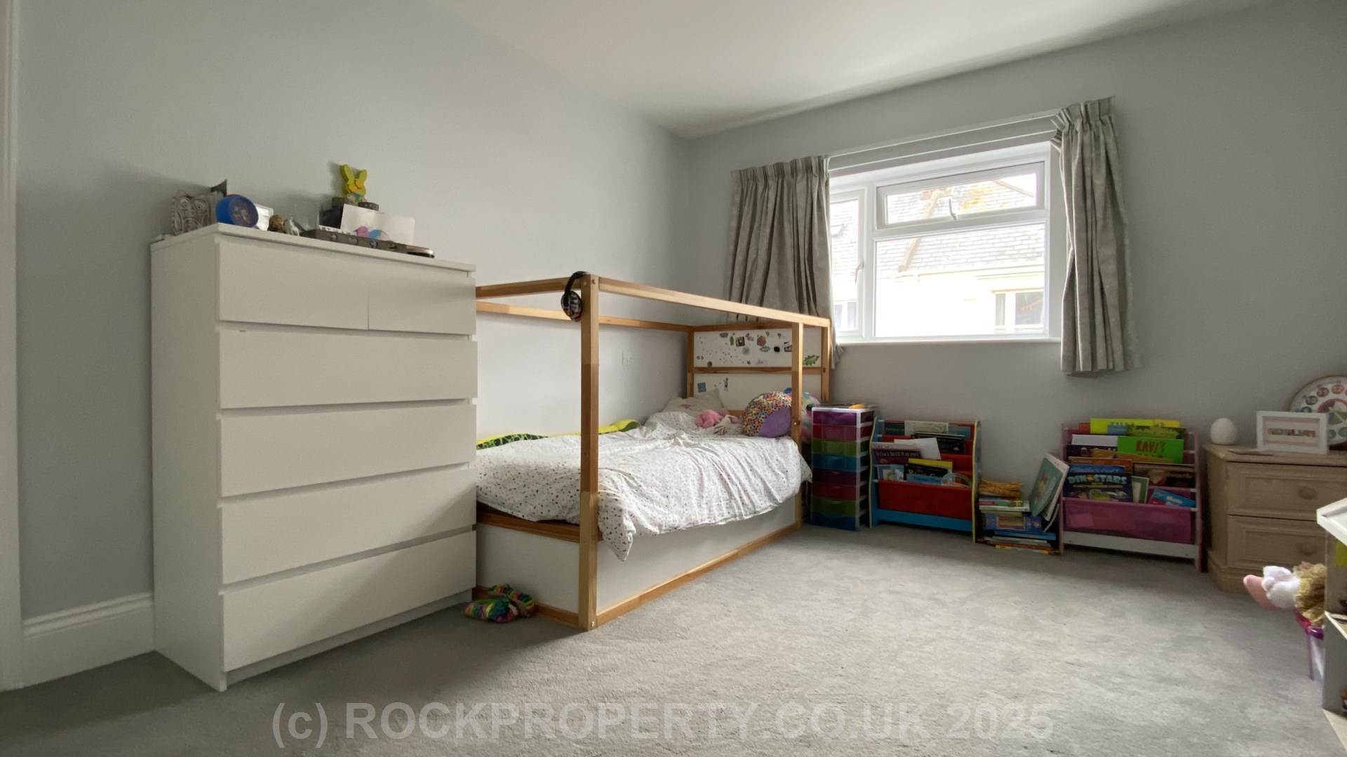 DECEPTIVELY SPACIOUS 3 BED, Bellozanne Road, First Tower, Image 21