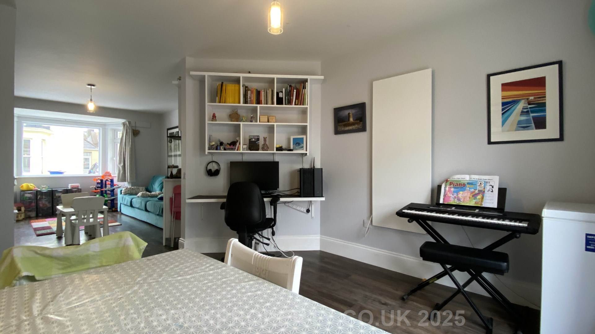 DECEPTIVELY SPACIOUS 3 BED, Bellozanne Road, First Tower, Image 7
