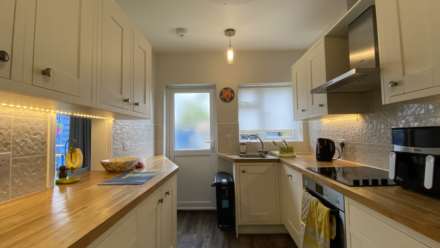 SPACIOUS 3 BED FAMILY HOME, Bellozanne Road, First Tower, Image 11