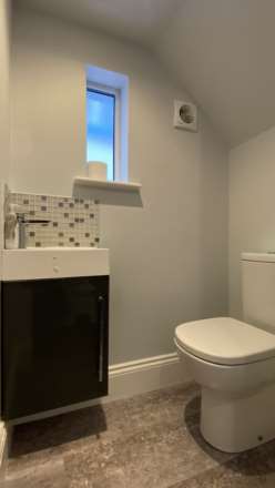 DECEPTIVELY SPACIOUS 3 BED, Bellozanne Road, First Tower, Image 12