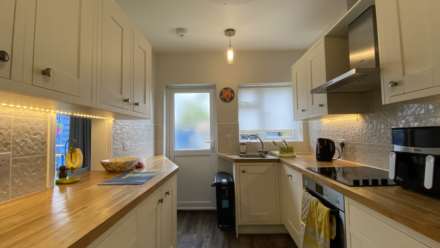 SPACIOUS 3 BED FAMILY HOME, Bellozanne Road, First Tower, Image 13