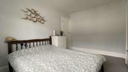 DECEPTIVELY SPACIOUS 3 BED, Bellozanne Road, First Tower, Image 20