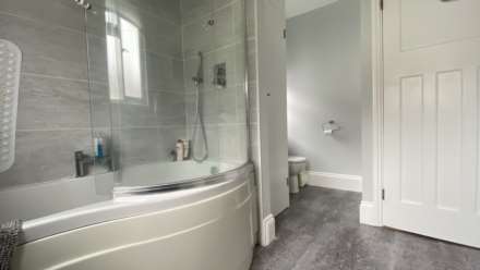 DECEPTIVELY SPACIOUS 3 BED, Bellozanne Road, First Tower, Image 27