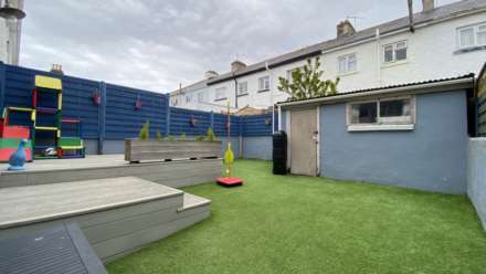 DECEPTIVELY SPACIOUS 3 BED, Bellozanne Road, First Tower, Image 28