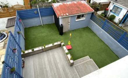 DECEPTIVELY SPACIOUS 3 BED, Bellozanne Road, First Tower, Image 29