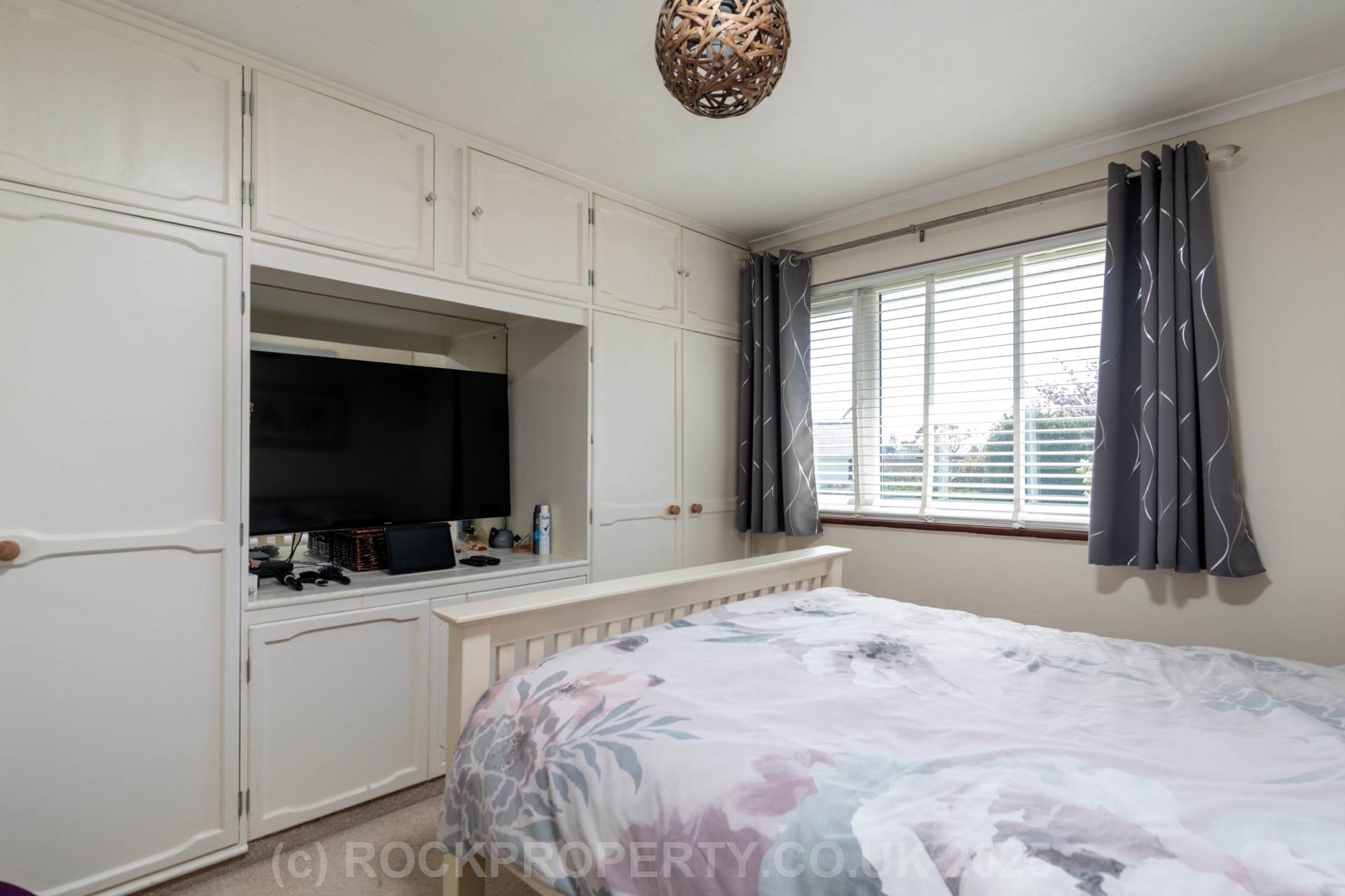 OFFERS INVITED - LARGE 3 BED HOME, La Grande Piece, St Peter, Image 16