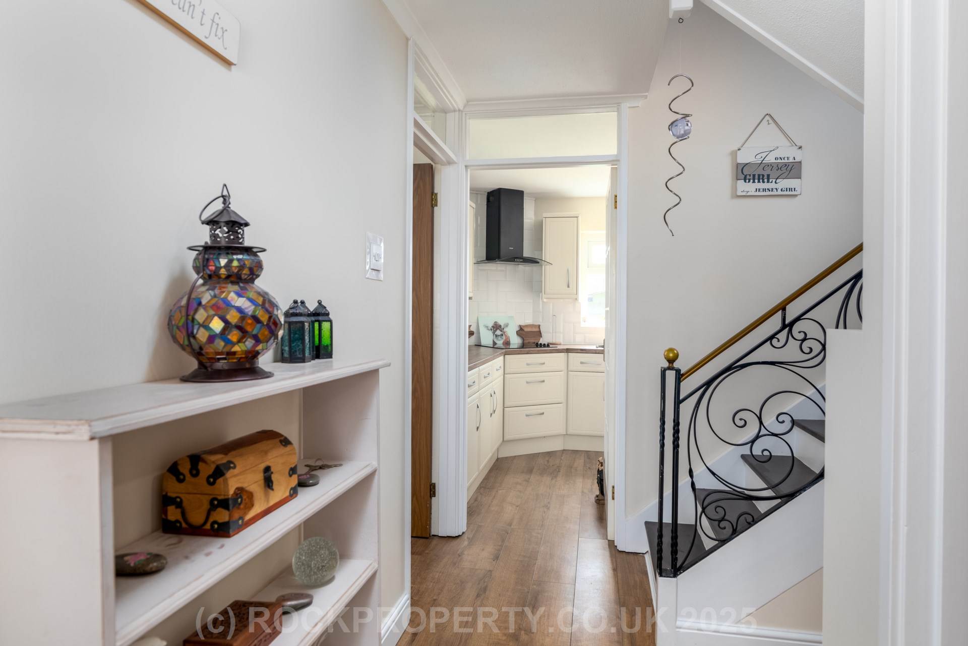 OFFERS INVITED - LARGE 3 BED HOME, La Grande Piece, St Peter, Image 4