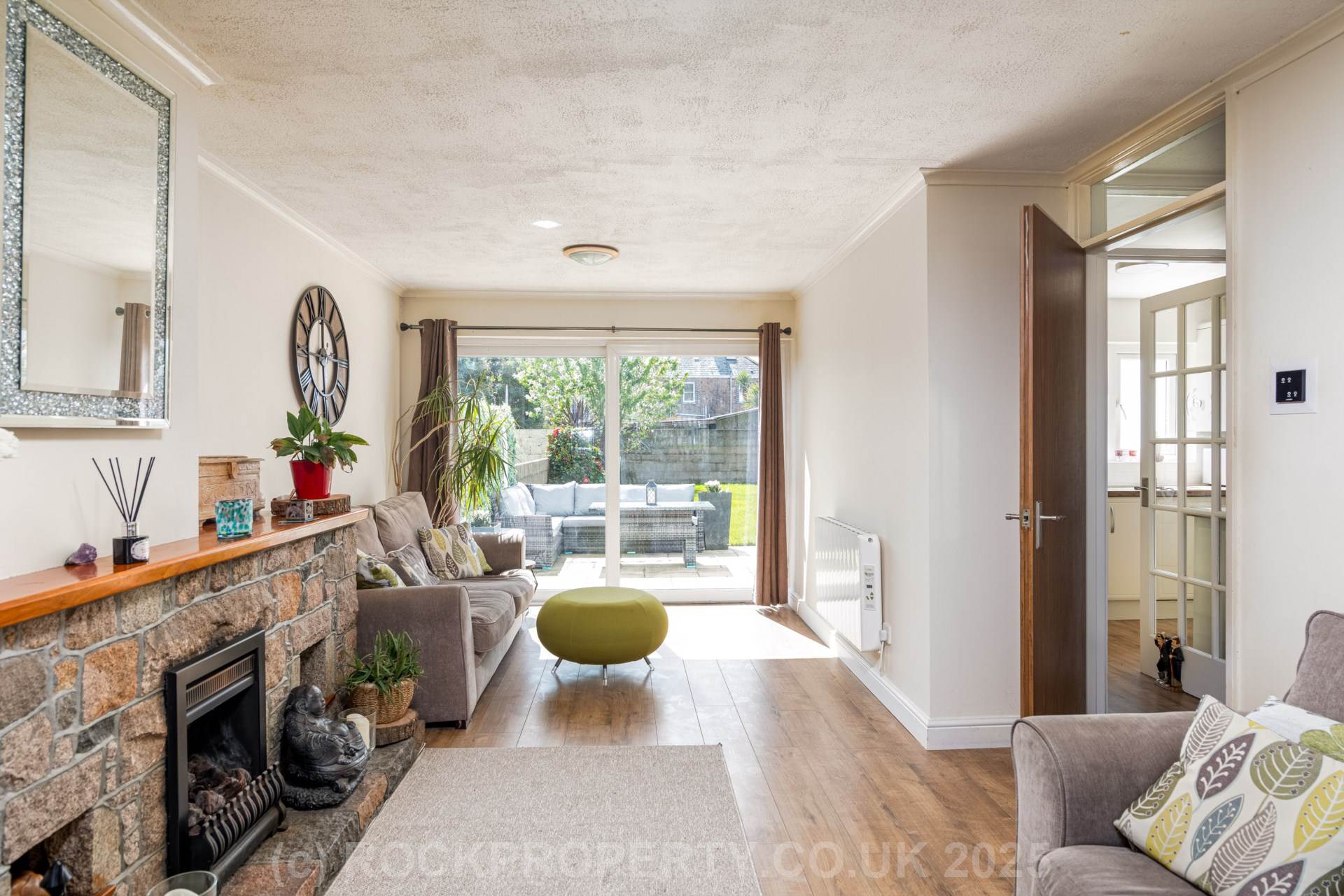 OFFERS INVITED - LARGE 3 BED HOME, La Grande Piece, St Peter, Image 5