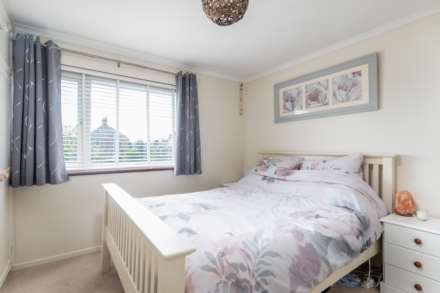 OFFERS INVITED - LARGE 3 BED HOME, La Grande Piece, St Peter, Image 17