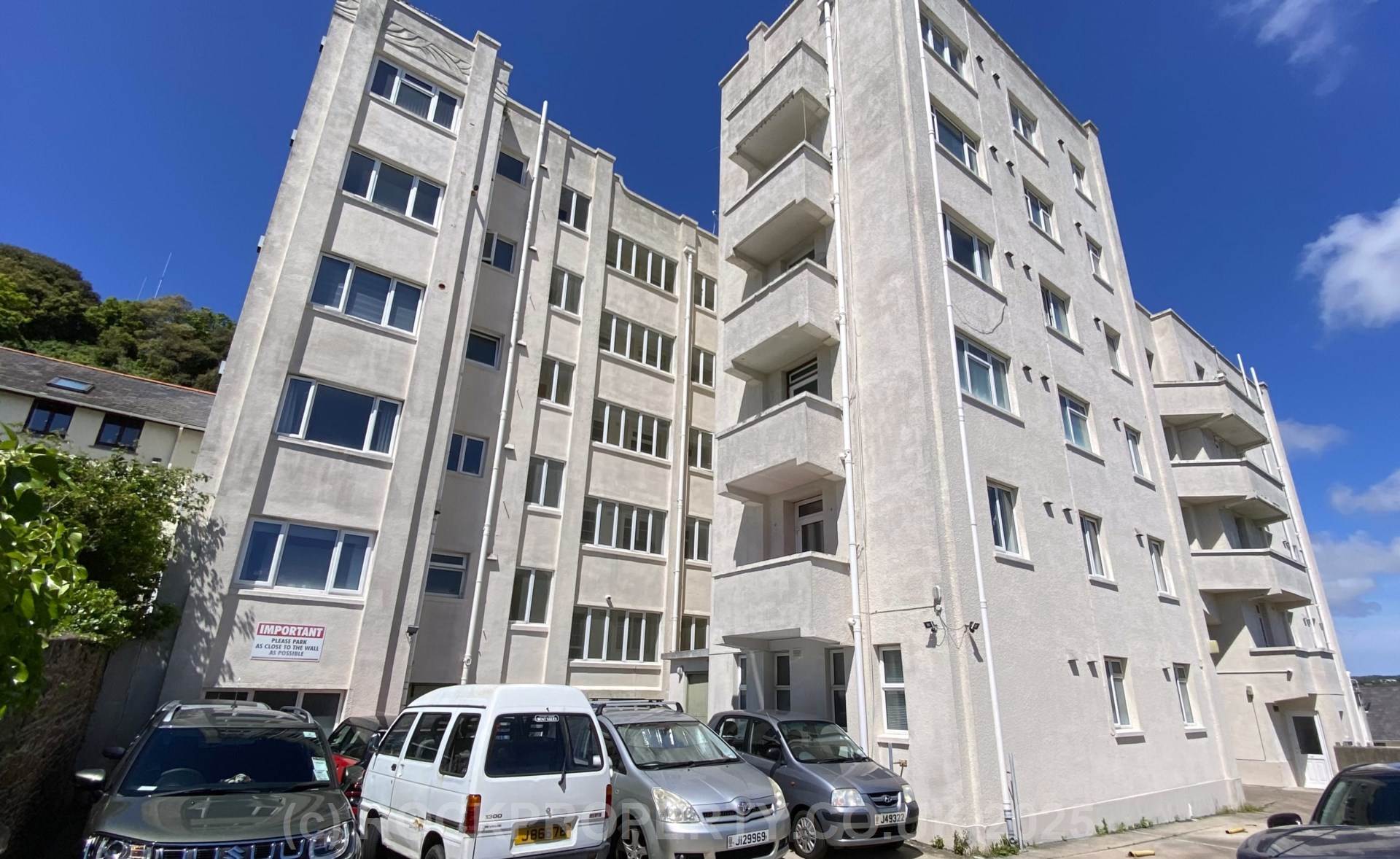 SPACIOUS 1 BED WITH BALCONY, Regent Road, St Helier, Image 1