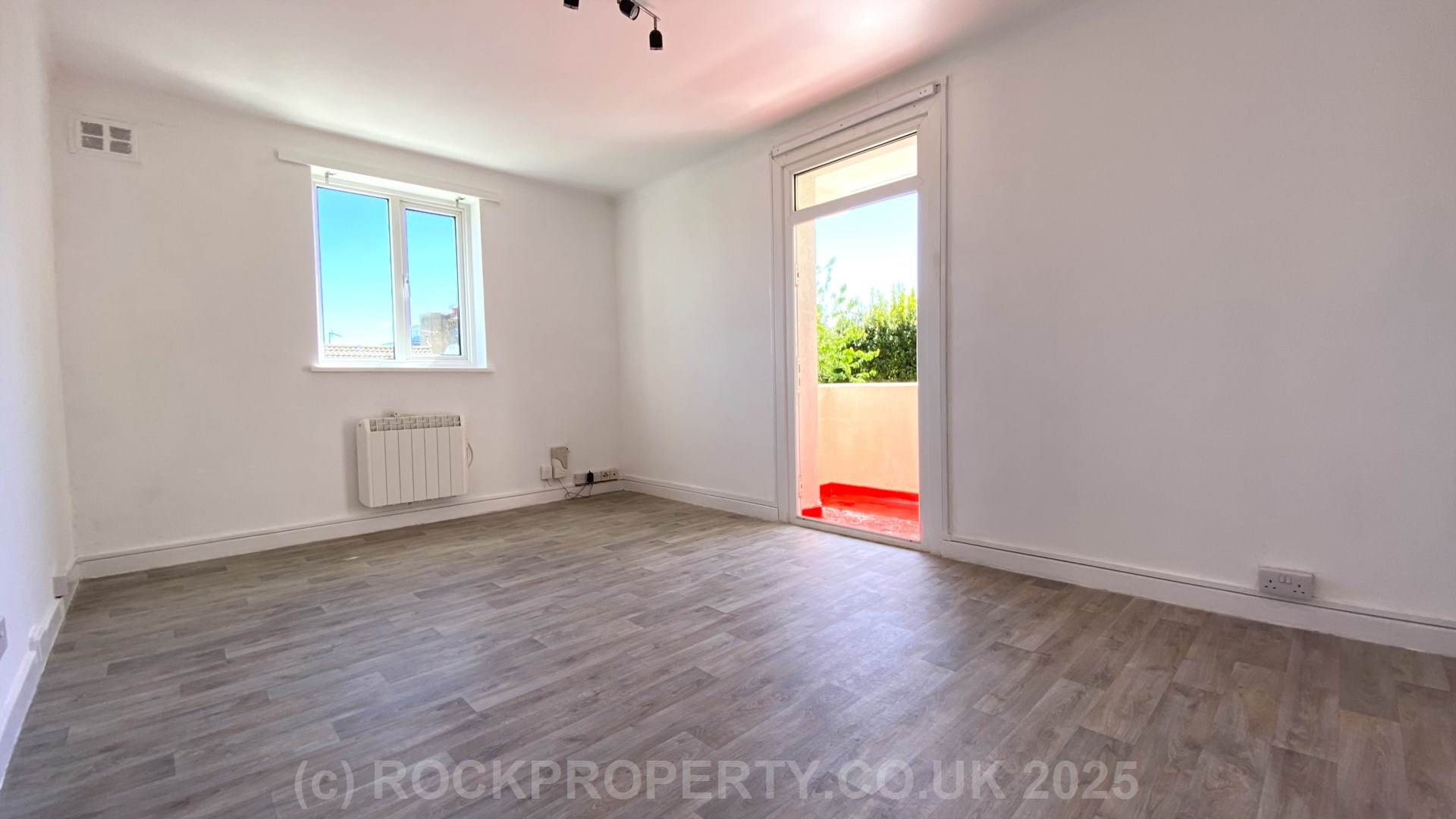 SPACIOUS 1 BED WITH BALCONY, Regent Road, St Helier, Image 2