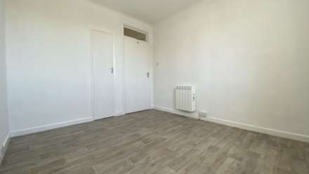 SPACIOUS 1 BED WITH BALCONY, Regent Road, St Helier, Image 10
