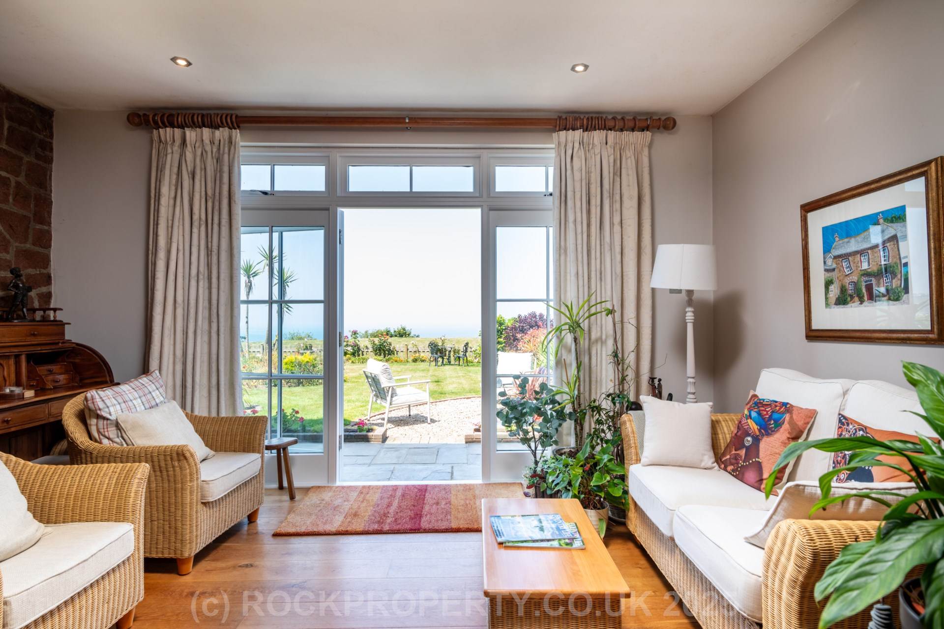 LUXURY 2 BED 2 BATH GARDEN APARTMENT, La Route Des Cotes Du Nord, Nr Rozel, Image 8