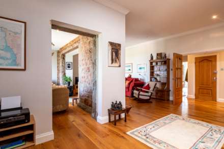 LUXURY 2 BED 2 BATH GARDEN APARTMENT, La Route Des Cotes Du Nord, Nr Rozel, Image 7