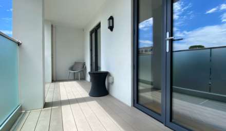 IMMACULATE 1 BED WITH PRIVATE BALCONY, The Cube, Roussel Street, Image 11