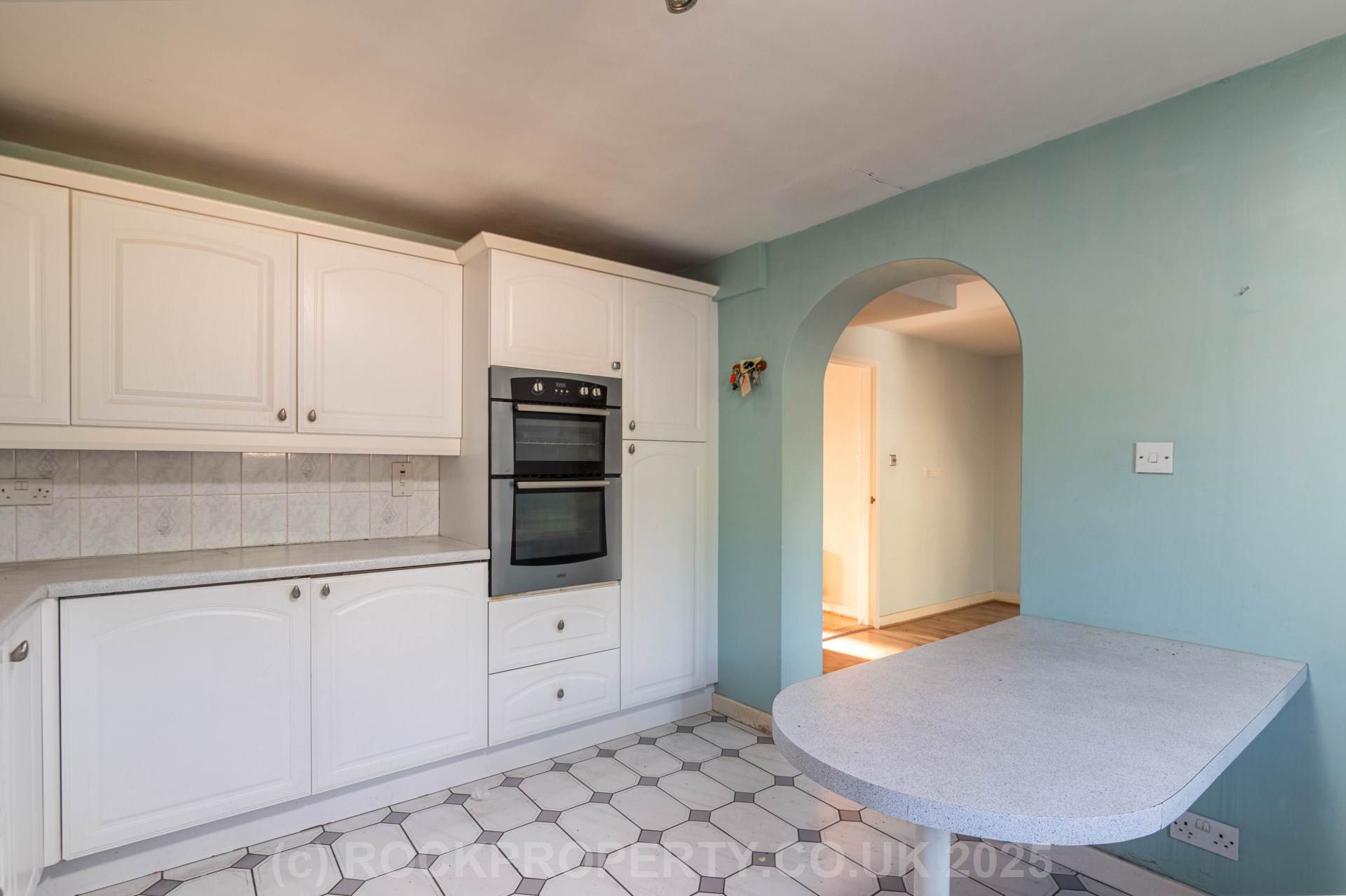 LARGE 3 BED FAMILY HOME, Clos Paumelle, St Saviour, Image 12