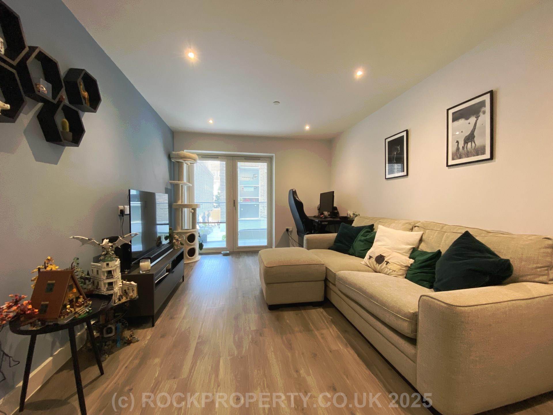 FABULOUS 1 BED WITH BALCONY, Hilary Street, St Helier, Image 6