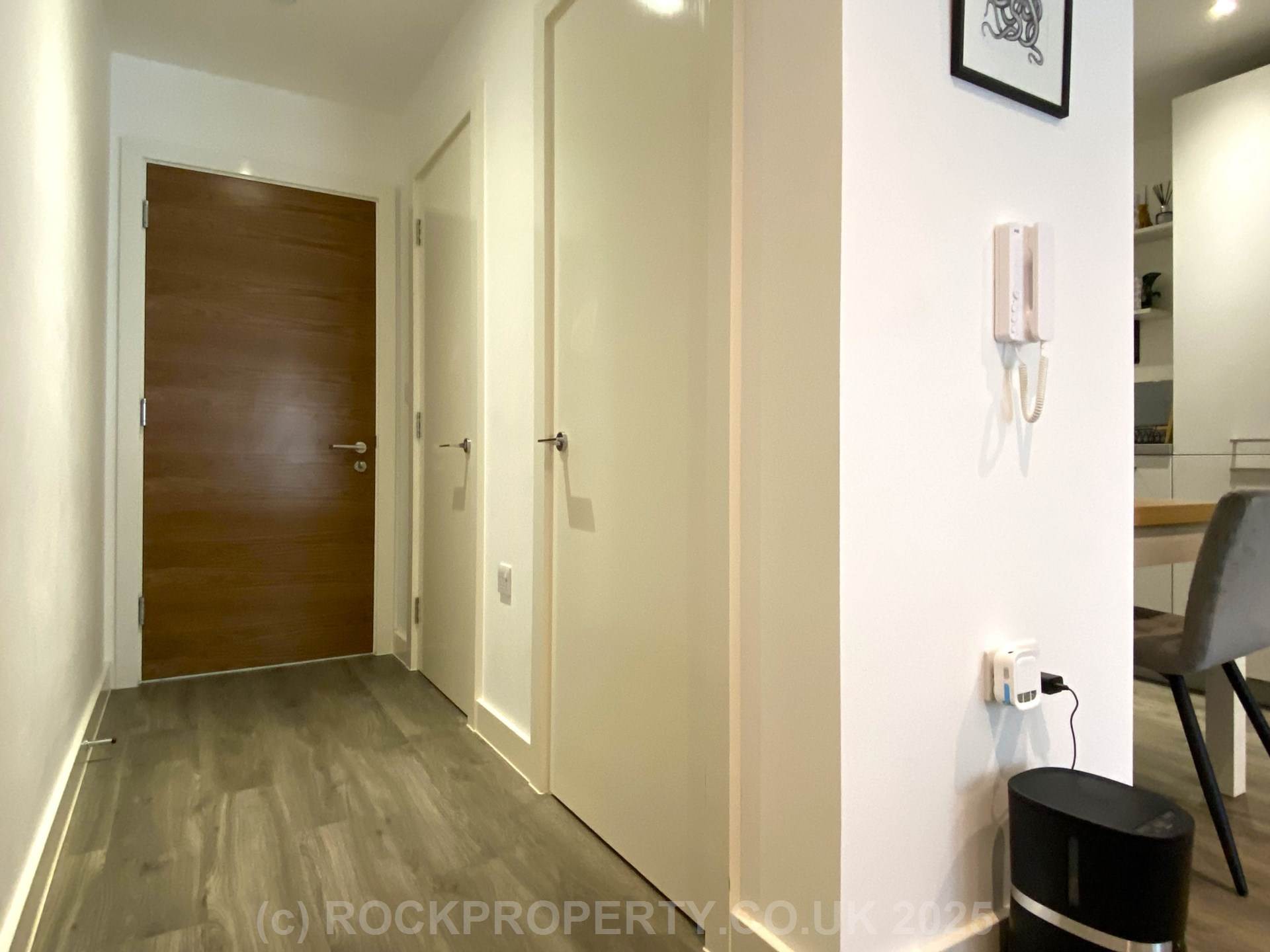 FABULOUS 1 BED WITH BALCONY, Hilary Street, St Helier, Image 7