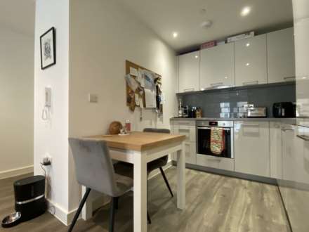 FABULOUS 1 BED WITH BALCONY, Hilary Street, St Helier, Image 10