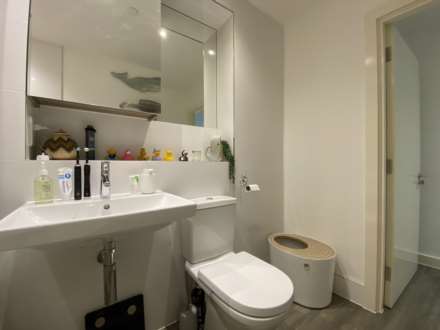 FABULOUS 1 BED WITH BALCONY, Hilary Street, St Helier, Image 13
