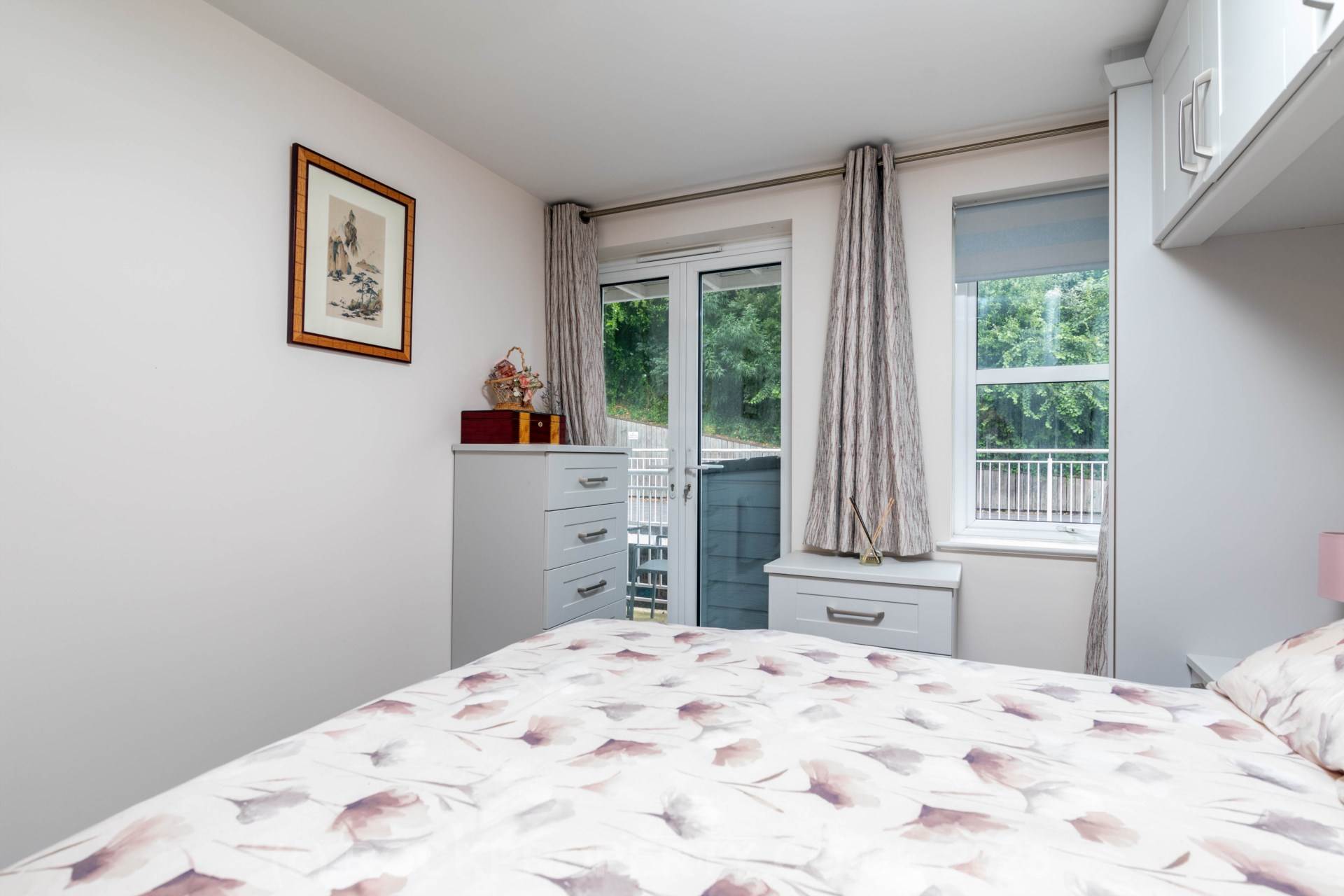 MODERN 1 BED WITH PARKING, La Route De St Aubin, St Lawrence, Image 17