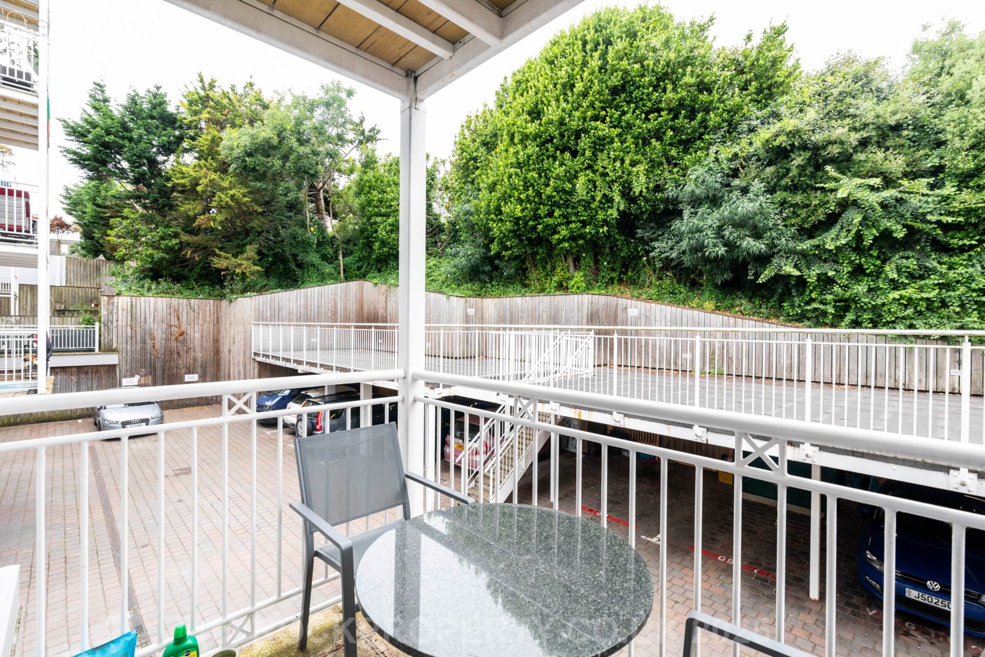 MODERN 1 BED WITH PARKING, La Route De St Aubin, St Lawrence, Image 8