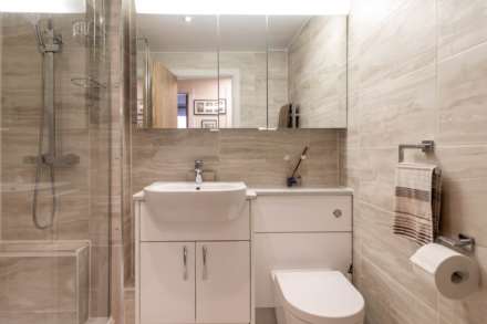 MODERN 1 BED WITH PARKING, La Route De St Aubin, St Lawrence, Image 18
